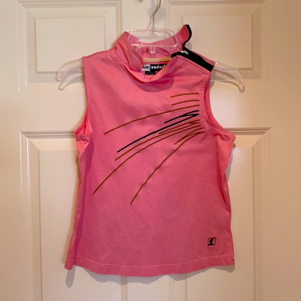 Jamie Sadock sports top